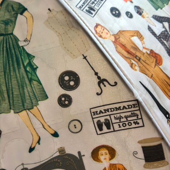 Simplicity Vintage Pattern Inspired Design Large Wooden Handle & Tip Umbrella - Picture 5 of 8